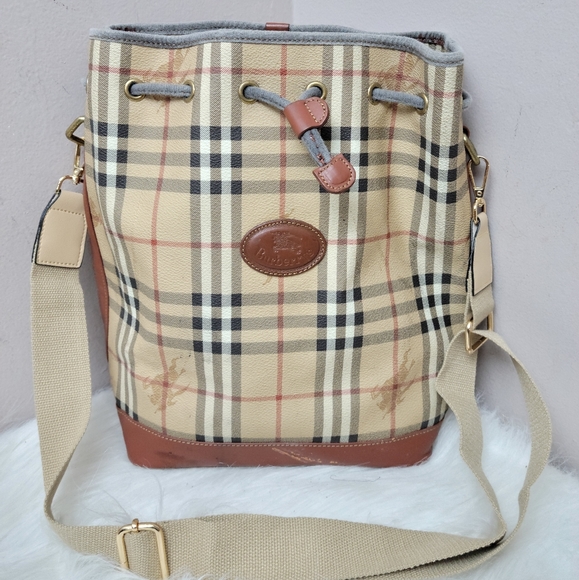 Burberry Handbags - 100% Authentic vintage  burberrys nova check crossbody